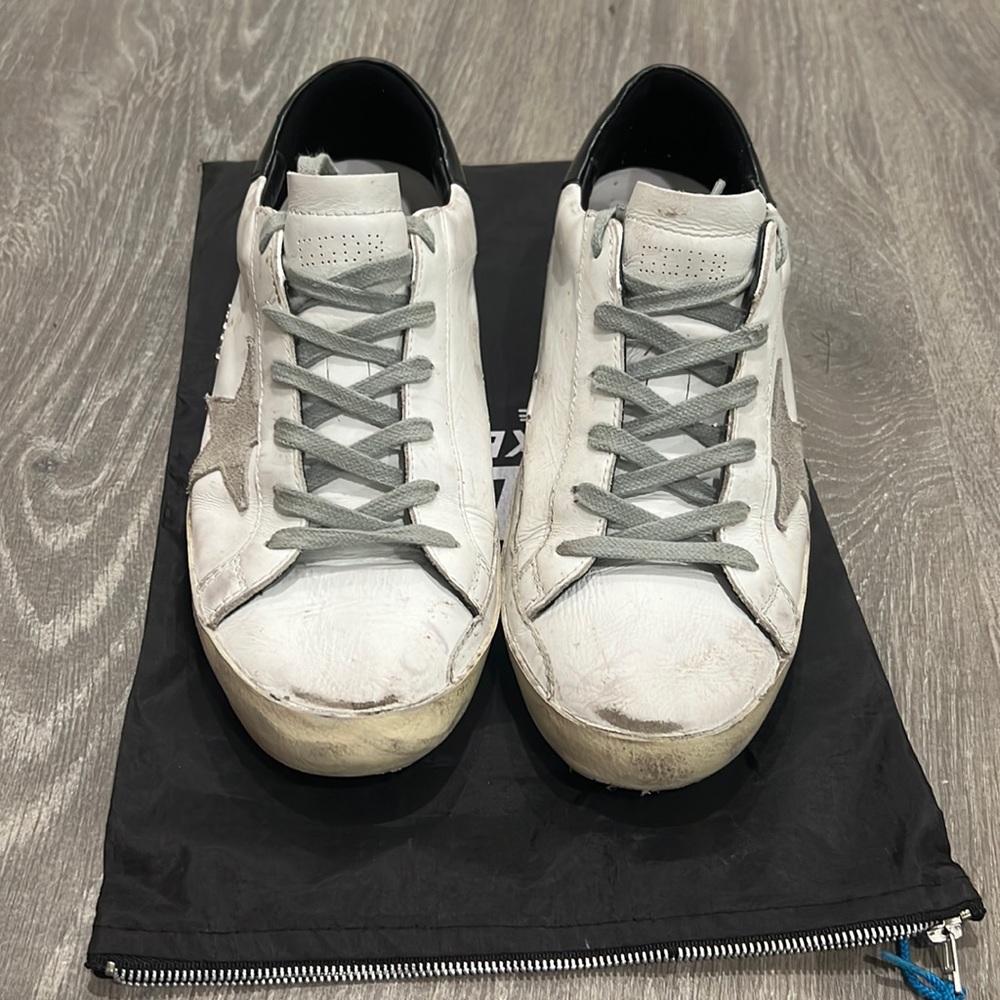 Golden Goose Sneakers